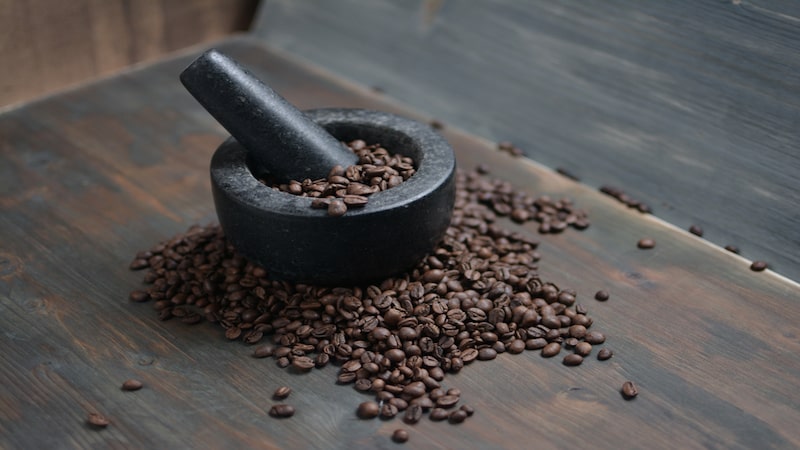 ▷ ¿Cómo moler granos de café sin molinillo? - Más Que Café 2022